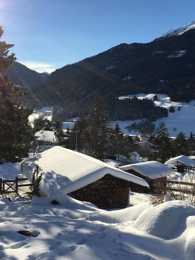 Haus Schwarz Villa Savognin Buitenkant foto