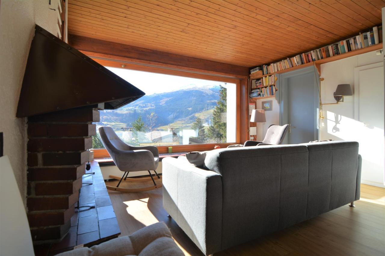 Haus Schwarz Villa Savognin Buitenkant foto